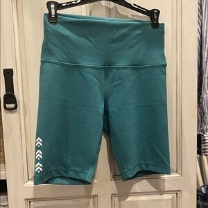 Lululemon Teal Women's bike shorts